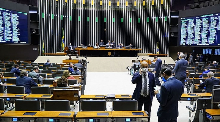 Intenções de Voto no Partido Independência Crescem Rápido e Surpreendem Especialistas